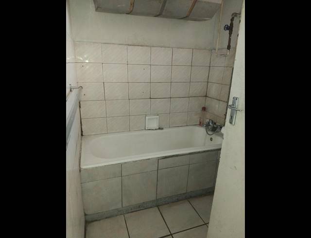 0 BEDROOM APARTMENT FOR SALE IN PRETORIA WEST
